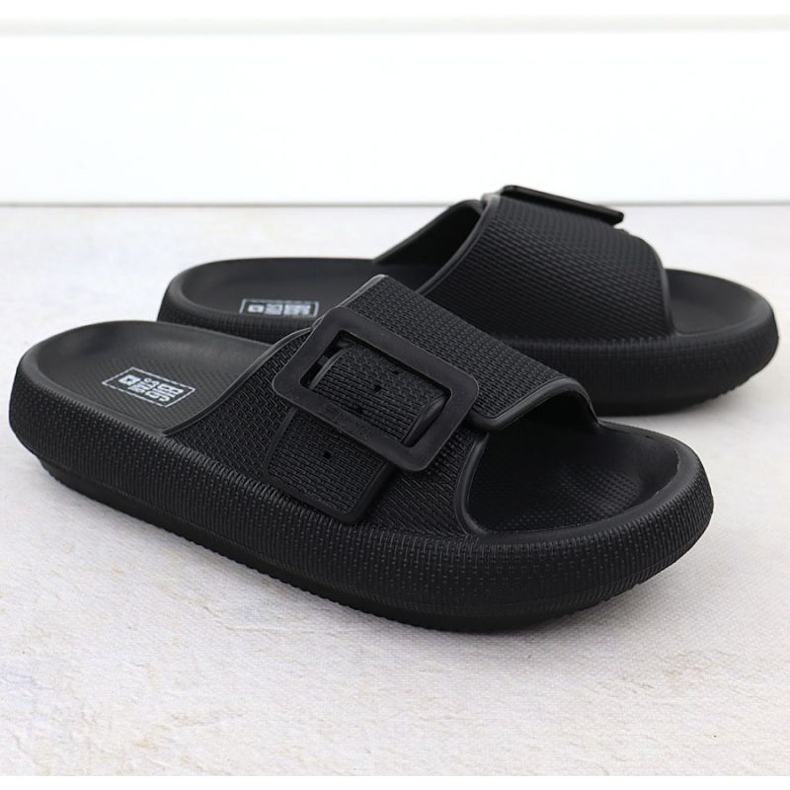 Big Star Dámské pantofle velká hvězda RR274A571 Black černá 1 Big Star Dámské pantofle velká hvězda RR274A571 Black černá 1