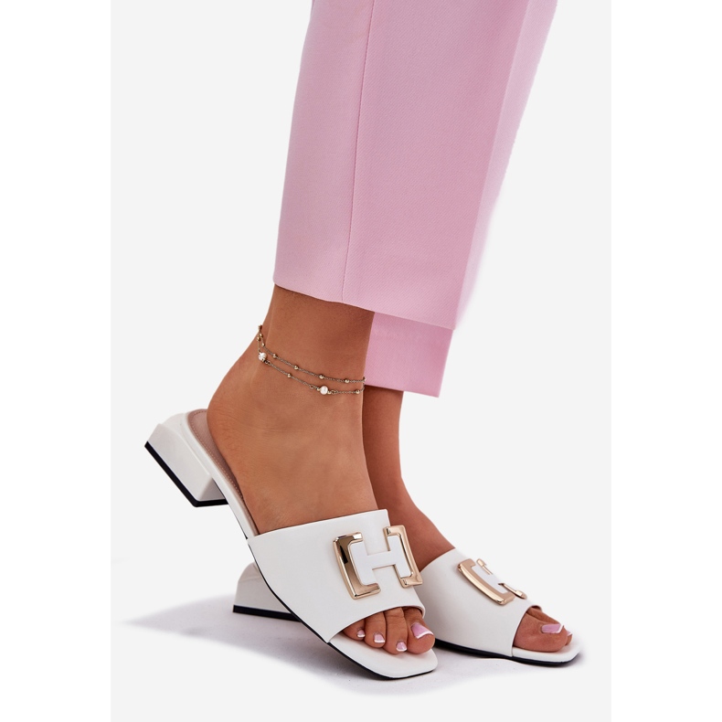 Vinceza Elegantní ženské pantofle na bloku se zlatým detailem Vincez 62229 White bílý 1