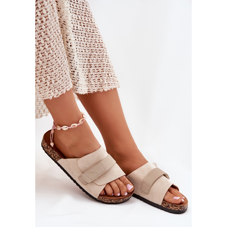 Dámské žabky s suchým zipem na korkové platformě béžový 2 Dámské žabky s suchým zipem na korkové platformě béžový 2