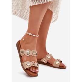 Dámské žabky se zlatými kolíky béžové béžový 1