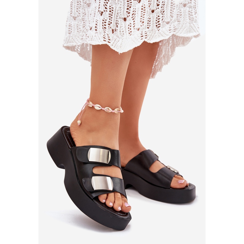 Dámské žabky s ekologickými černými koženými pruhy černá 1 Dámské žabky s ekologickými černými koženými pruhy černá 1