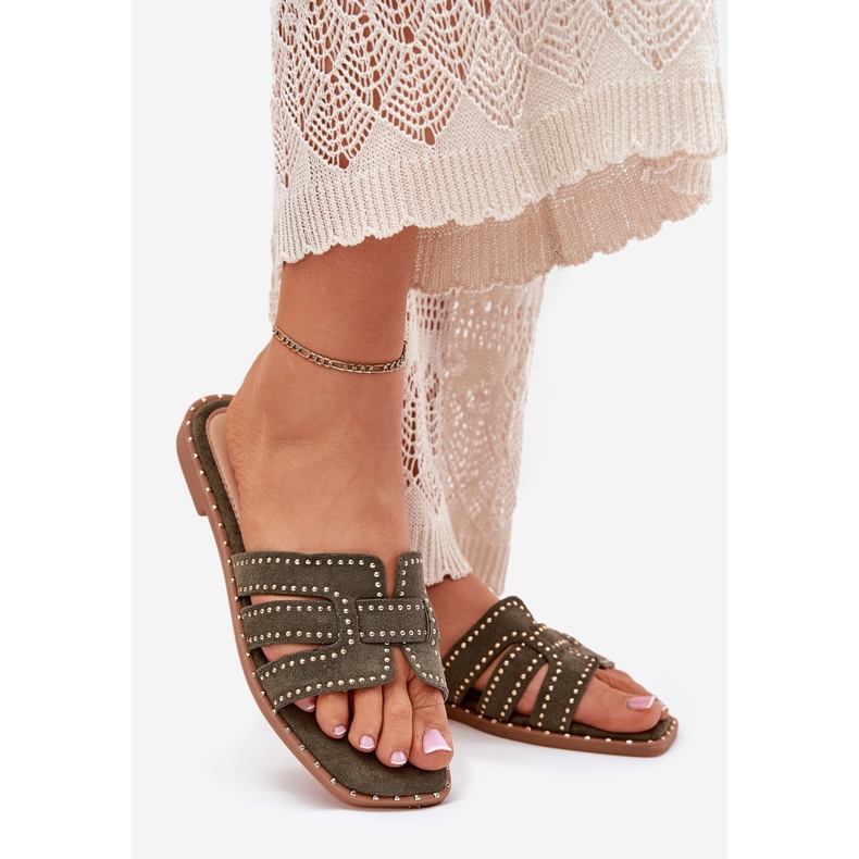 Zdobené ploché žabky zelený 1