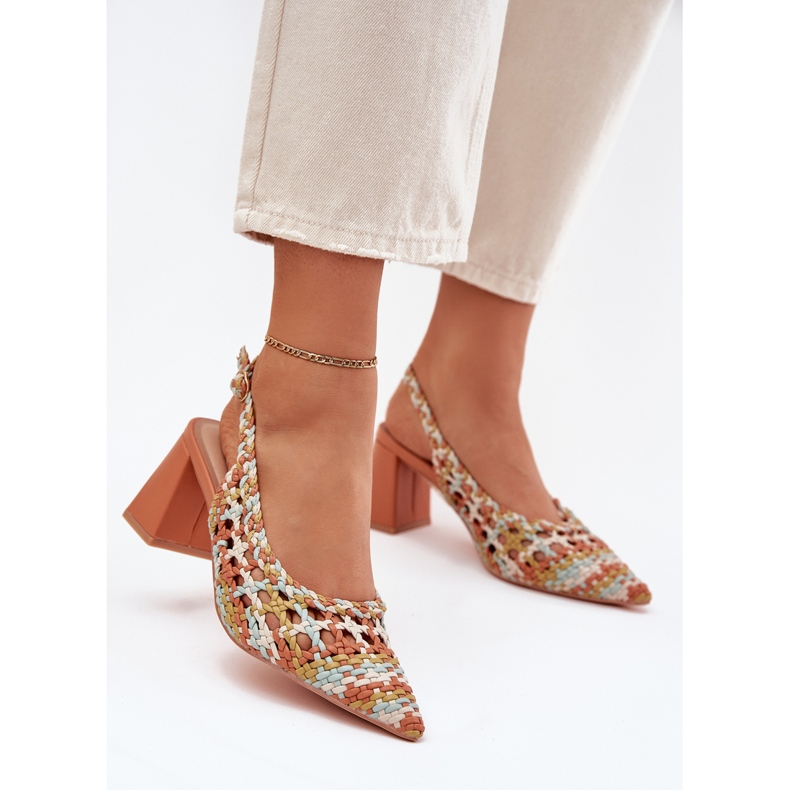 Sandály s copním na multicolor post žlutá 2