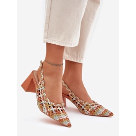 Sandály s copním na multicolor post žlutá 1 Sandály s copním na multicolor post žlutá 1