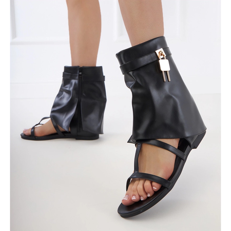 Černé ploché sandály s horním černá 2