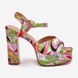 Vzorované sandály na sloupku a růžově zelené platformě růžový 1 Vzorované sandály na sloupku a růžově zelené platformě růžový 1