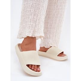 Světelné pěnové pantofle žen na tlusté podrážce ECRU bílý 2 Světelné pěnové pantofle žen na tlusté podrážce ECRU bílý 2