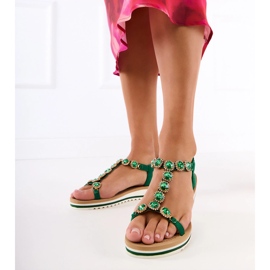 Zelené sandály zdobené zirkony zelený 2