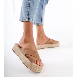 Brown Espadrilles s pruhy na platformě hnědý 3