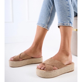 Brown Espadrilles s pruhy na platformě hnědý 4