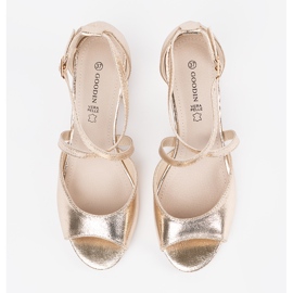 Goodin Zlaté sandály na nízkém sloupku zlatý 2 Goodin Zlaté sandály na nízkém sloupku zlatý 2