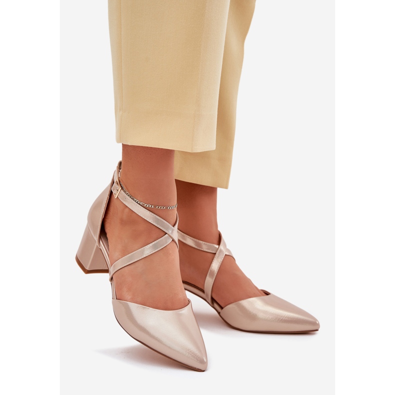 Čerpadla na Eco Leather Post Sergio Leone SK830 PLN zlatý 1