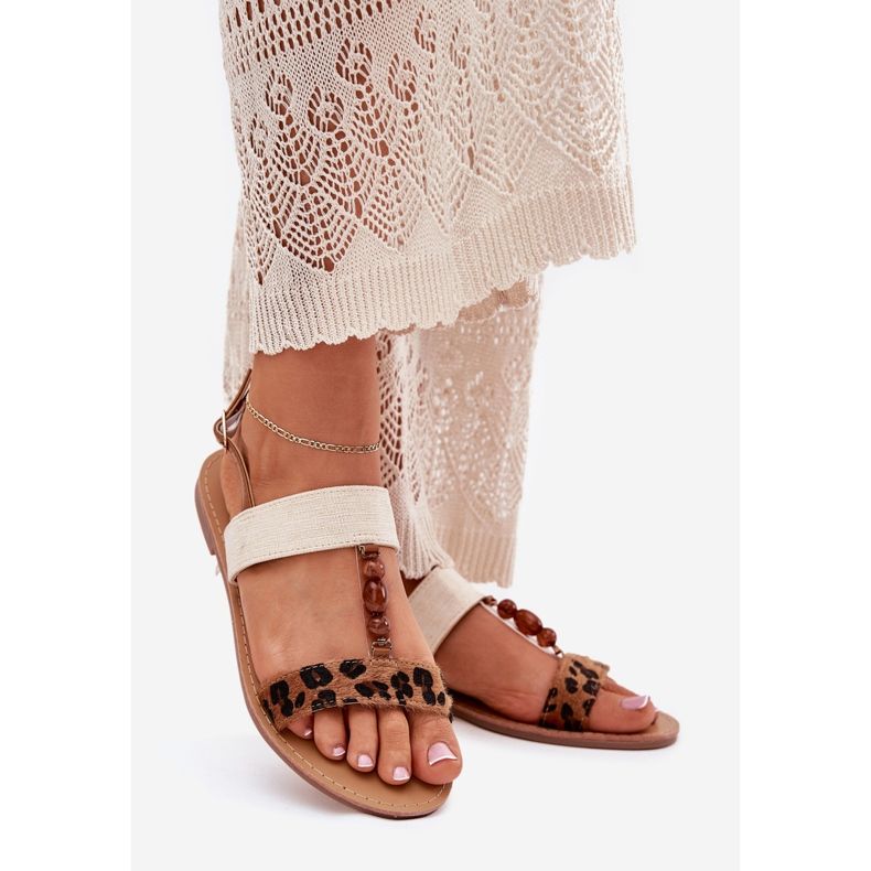 Ploché dámské sandály s korálky hnědý leopard tisk 1