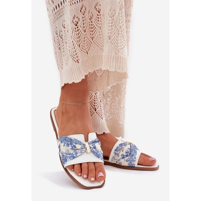 Flip Flip Flip Flip Flip Flip Flip Flip Flip Flip Flops s bílým lukem 1