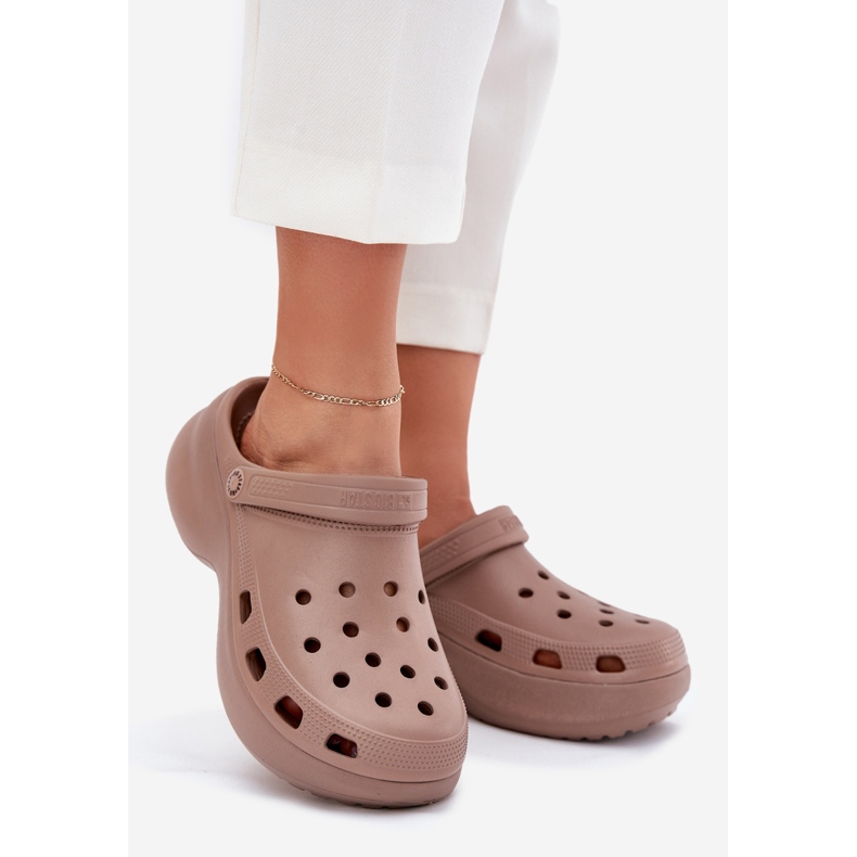 Big Star Dámské pěnové žabky na masivní podešve velké hvězdě RR274A121 Tmat Beige béžový 1 Big Star Dámské pěnové žabky na masivní podešve velké hvězdě RR274A121 Tmat Beige béžový 1