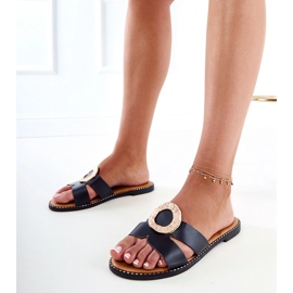 Černé žabky se zlatou dekorací a výřezy na pásu černá 2 Černé žabky se zlatou dekorací a výřezy na pásu černá 2