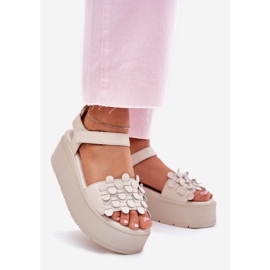 Dámské kožené sandály na platformě Chebello 4701 Beige béžový 1 Dámské kožené sandály na platformě Chebello 4701 Beige béžový 1