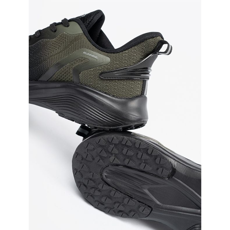 DK Sportovní bota černé a zelené pánské boty černá 1