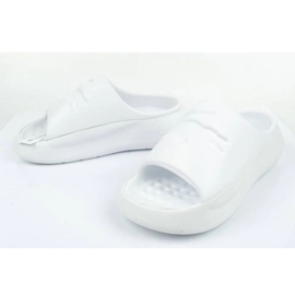 Lacoste servery Slide 745CFA000421G FLIP -FLOPS bílý 4 Lacoste servery Slide 745CFA000421G FLIP -FLOPS bílý 4