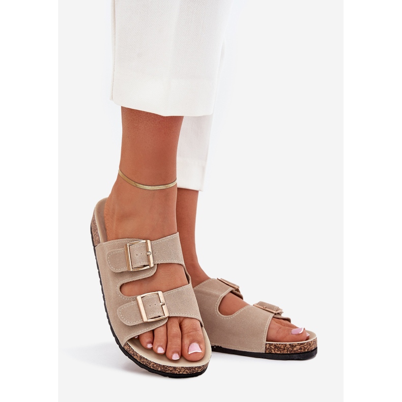 Boto Dámské pantofle se zlatými svorkami a šití béžové luner béžový 1 Boto Dámské pantofle se zlatými svorkami a šití béžové luner béžový 1