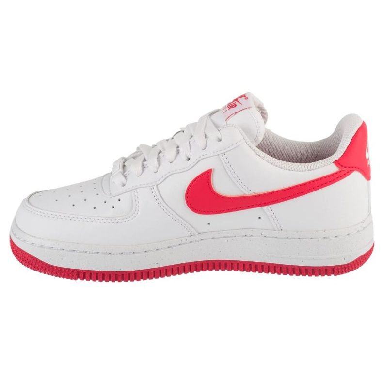 Nike Air Force 1 07 Další přírodní boty v DC9486-102 bílý 1