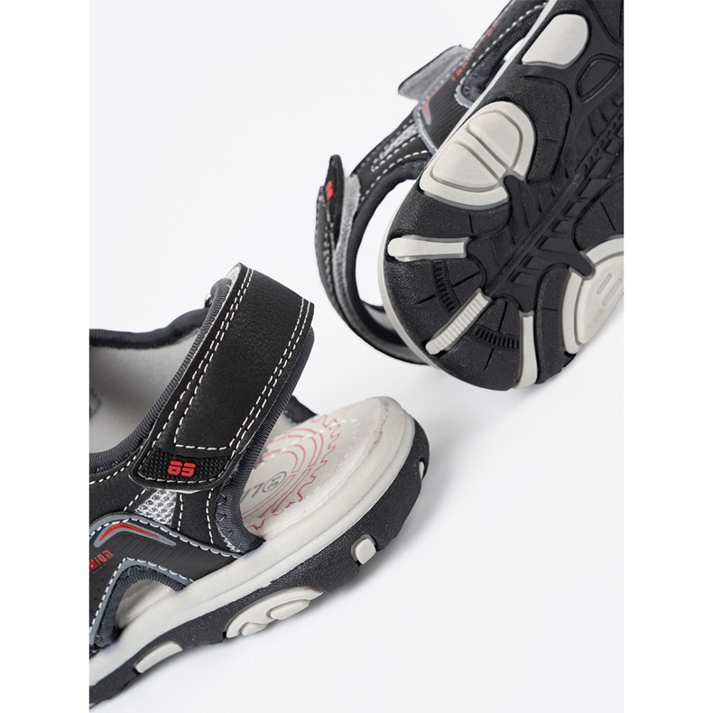 Shelvt Sandály černých chlapců černá 1