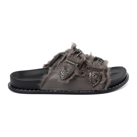 Shelvt Šedé žabky s kožešinami a čepy šedá 1 Shelvt Šedé žabky s kožešinami a čepy šedá 1