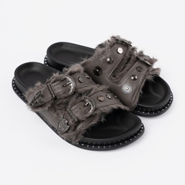 Shelvt Šedé žabky s kožešinami a čepy šedá 2 Shelvt Šedé žabky s kožešinami a čepy šedá 2