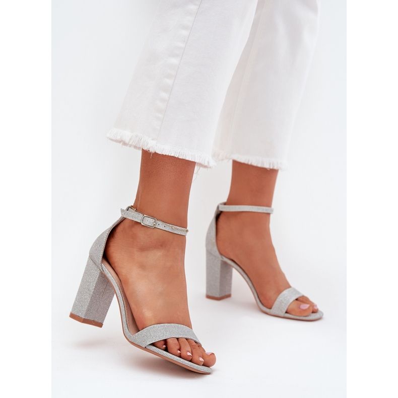 Boto Lesklé dámské sandály na stříbrném sloupku Kavina stříbrný 2