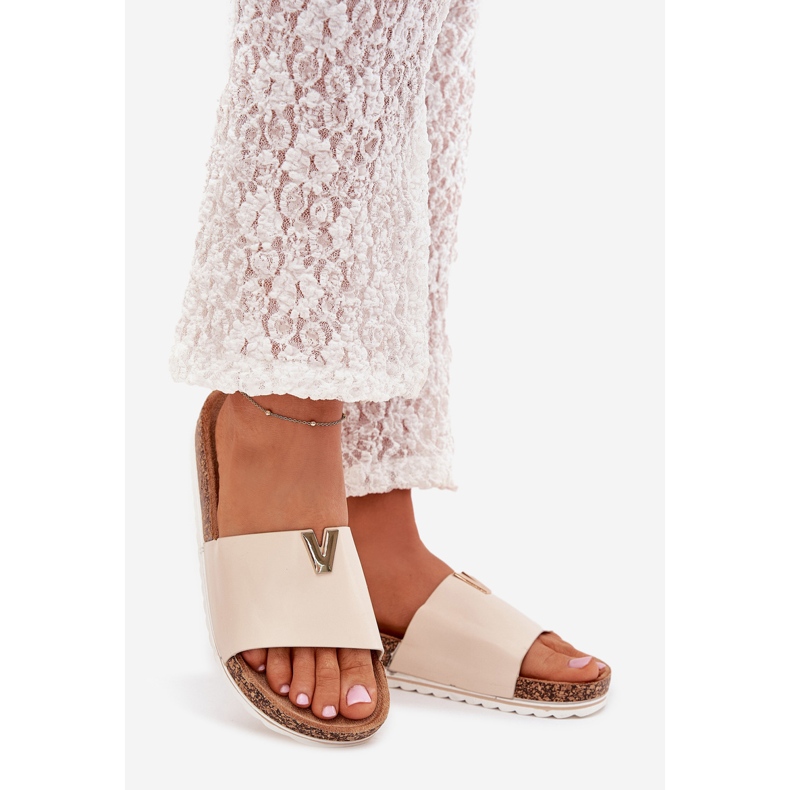 Boto Dámské žabky na plošinu Cork s dekorativními detaily béžové vessira béžový 1