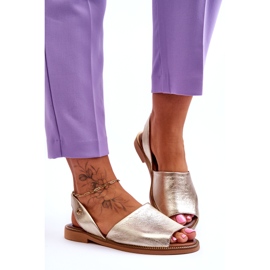 Zazoo Kožený skluz -Up dámské zlaté kovové sandály zlatý 2