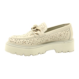 Kožená otevřená dámská mokasína na platformě s dekorací CLW319405 BEIGE béžový 2