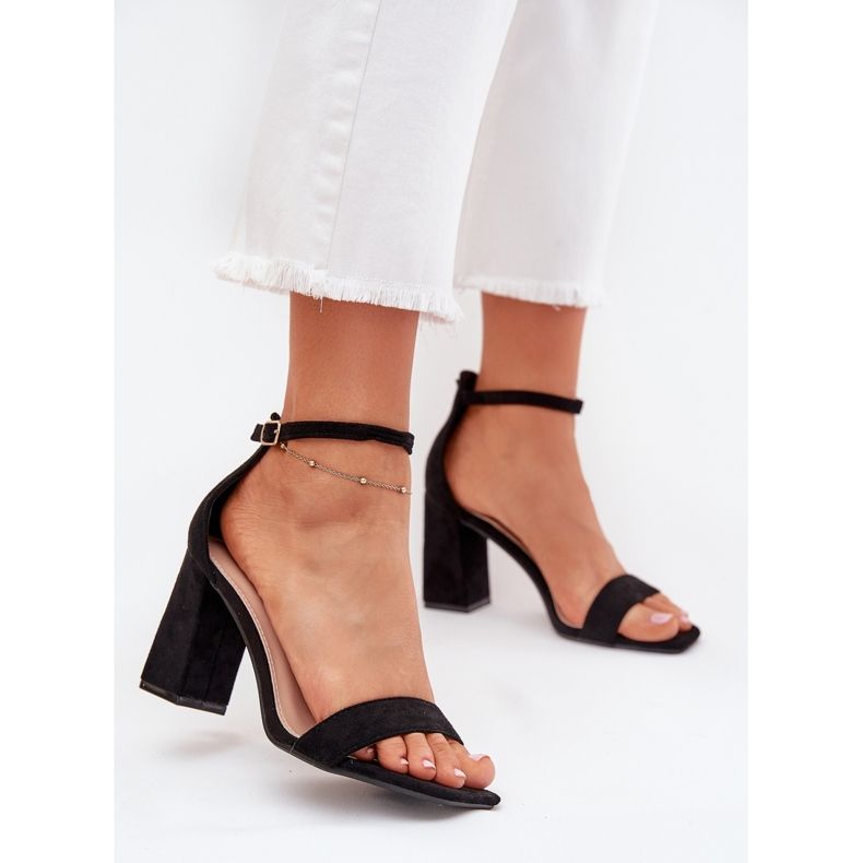 Boto Dámské sandály na ekologickém semišovém post Black Elirae černá 2 Boto Dámské sandály na ekologickém semišovém post Black Elirae černá 2