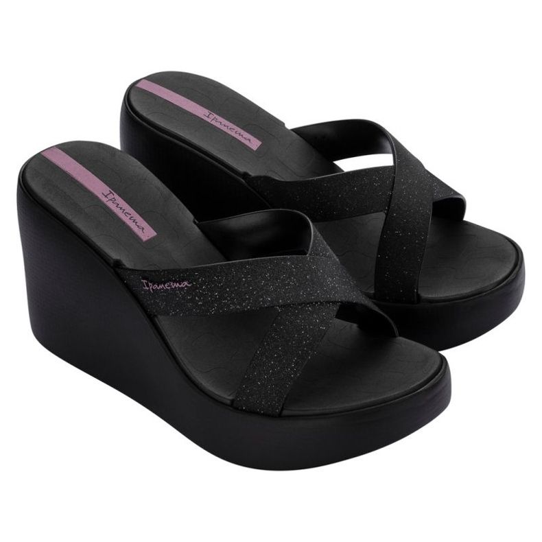 Ipanema High Fashion Stippers in 83646-BD675 černý 1