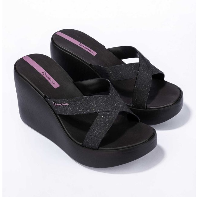 Ipanema High Fashion Stippers in 83646-BD675 černý 2