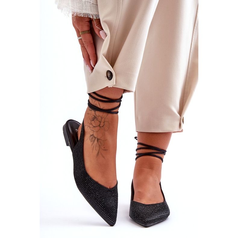 Šněrovací dámské baleríny zdobené cvočky Black Jange černá 4