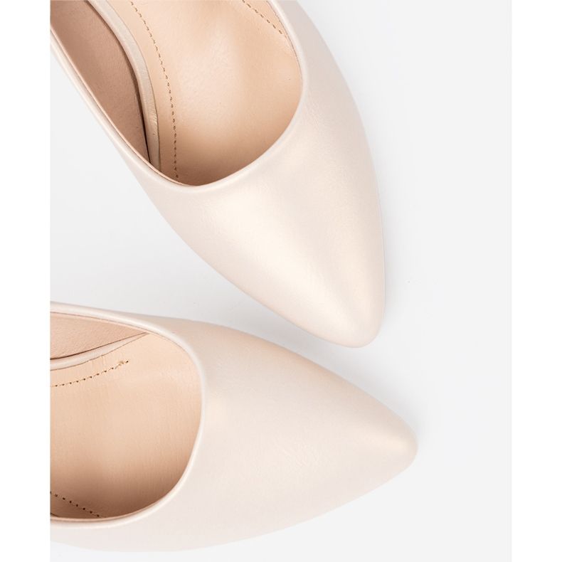 Sergio Leone Elegantní bílé perleťové dámské lodičky na vysokém podpatku bílý 1