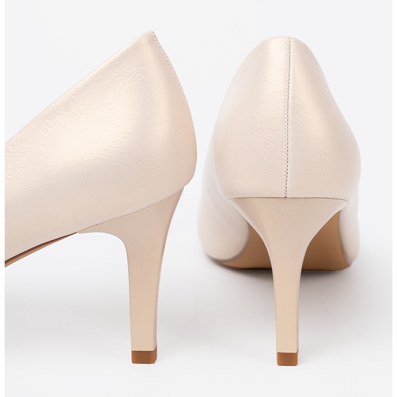 Sergio Leone Elegantní bílé perleťové dámské lodičky na vysokém podpatku bílý 2