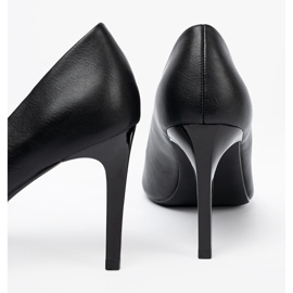 Sergio Leone Klasická černá čerpadla na vysoké patě 2