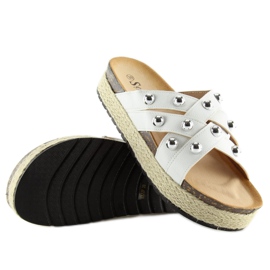 Bílé espadrilky pantofle CK22P bílé bílý 1