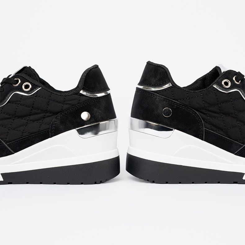 Shelvt Černé dámské tenisky na klínku černá 2