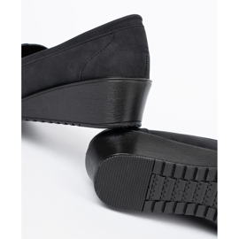 Shelvt Černé klínové boty s ozdobou černá 1