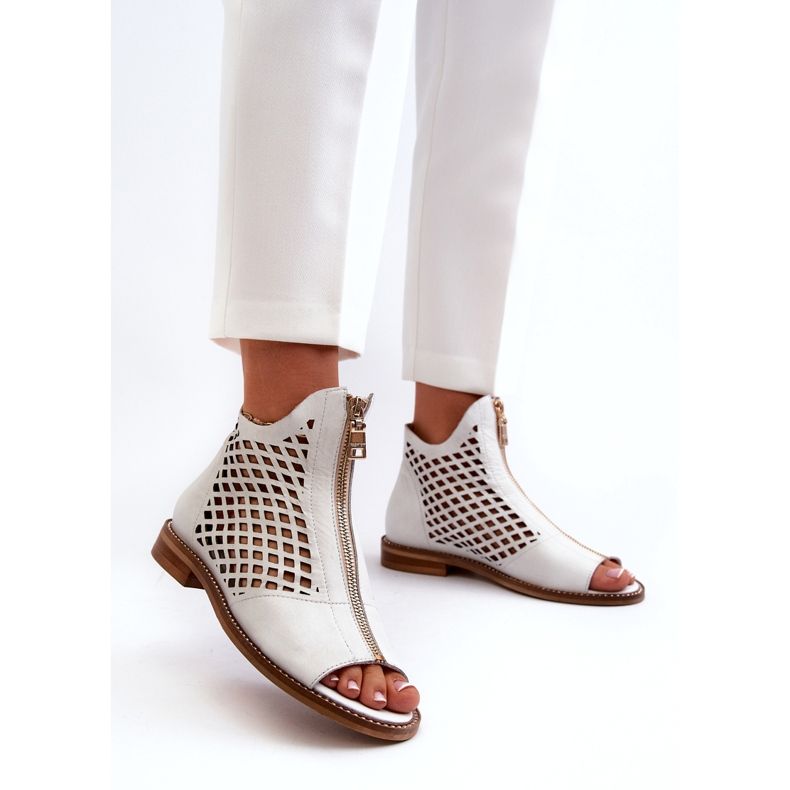 Zazoo 977/L kožené prolamované sandály se zipem, bílé bílý 1