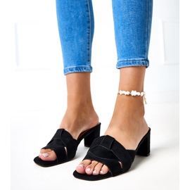 Černé klasické žabky na Post Risana Ekozamszu černá 2