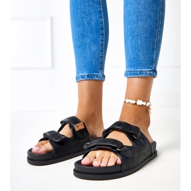 Černé háčkování klapky s nastavitelnými pruhy Kliris černý 1