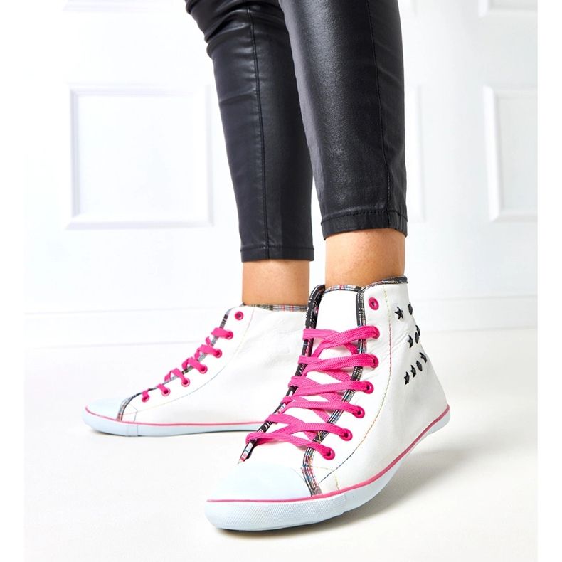 Tenisky bílého kotníku s geometrickým vzorem kalesrt bílý 1