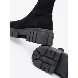 Dámské černé semišové kotníkové boty Shelovet černá 1