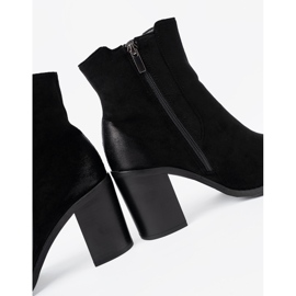 Shelvt Černé semišové boty na vysokém sloupu izolované černý 1
