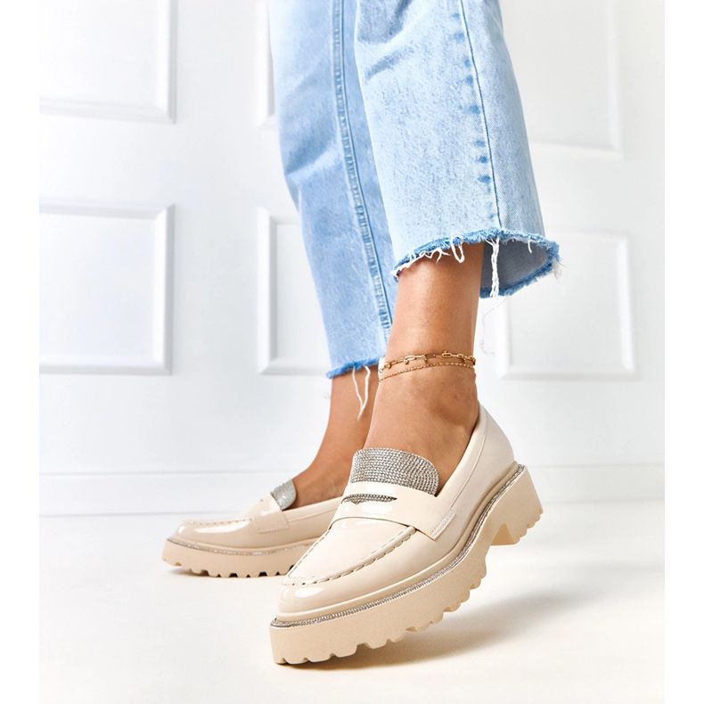 Béžové válcované mokasíny zdobené laures zirkony béžový 2