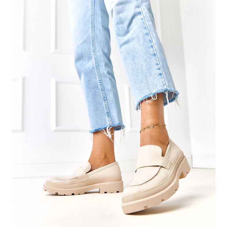 Beige Mocasins vyrobený z ekologického serafina béžový 1